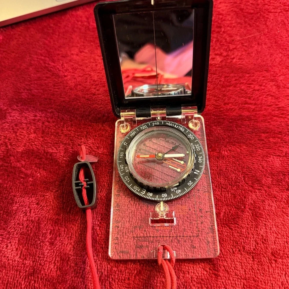 Silva Model 515 Ranger Compass Finland Mirror Sighting Hiking Orienteering